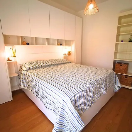 Appartament Sunrise 150mt From The Апартаменты Альба-Адриатика